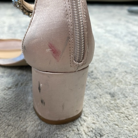 Jewel Badgley Mischka Catalina Block Heel Sandal Jewel Ankle Strap Satin Sz 8 - Picture 7 of 13